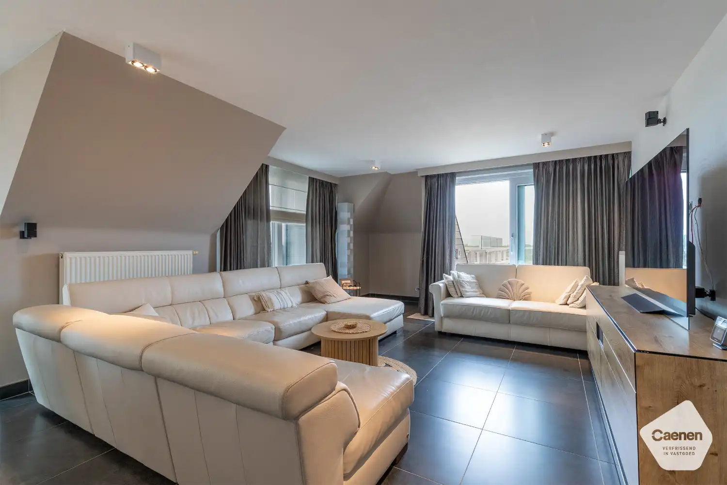 Prachtig appartement met 3 slaapkamers en lateraal zeezicht foto 2