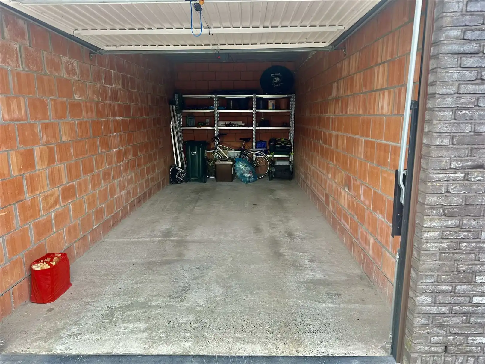 Instapklaar appartement TE HUUR in Nederzwalm foto 12