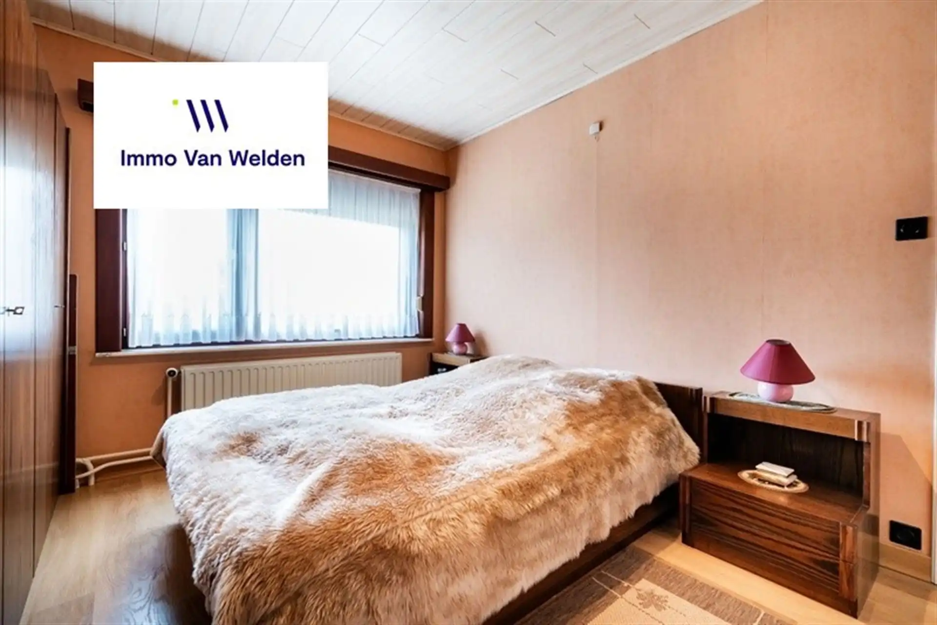Te moderniseren halfopen woning met tuin en garage op 629 m² in Ouwegem. foto 10