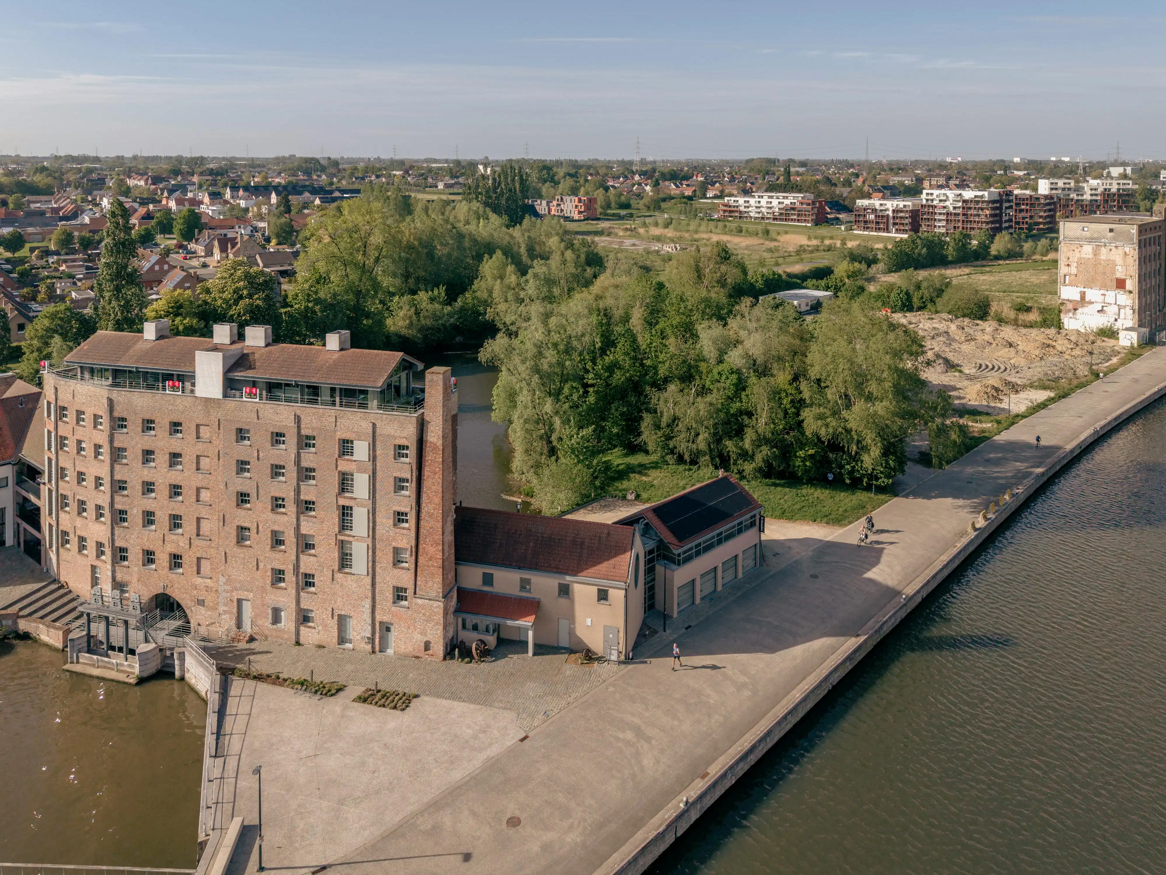 Penthouse te koop met 180° Leizezicht  foto 21