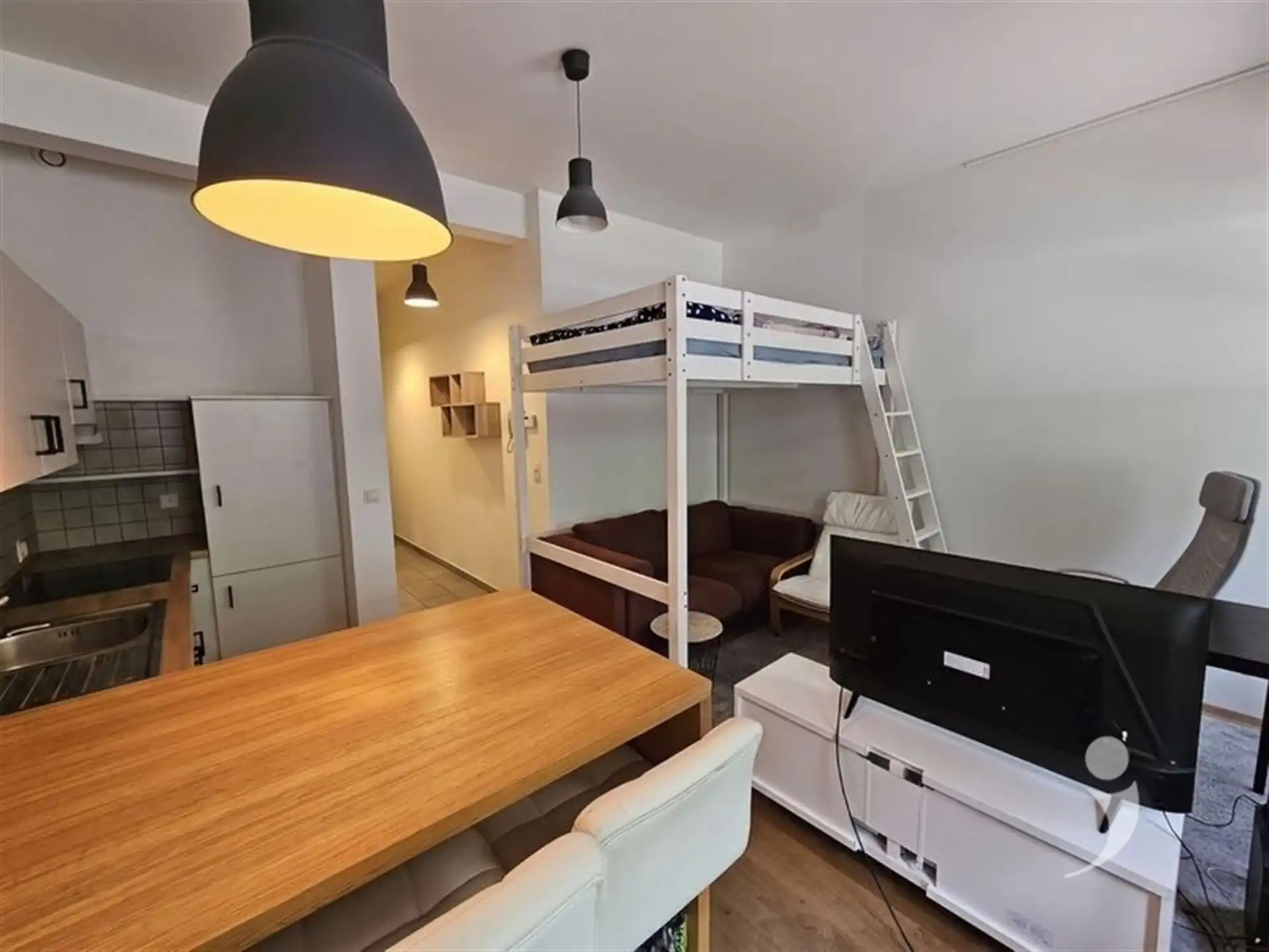 goed gelegen studio foto 2