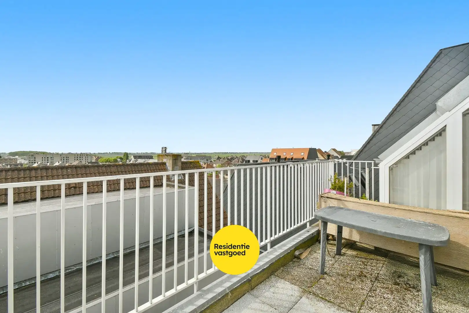 Duplex-appartement met twee ruime slaapkamers en een ruim en intiem terras foto 6