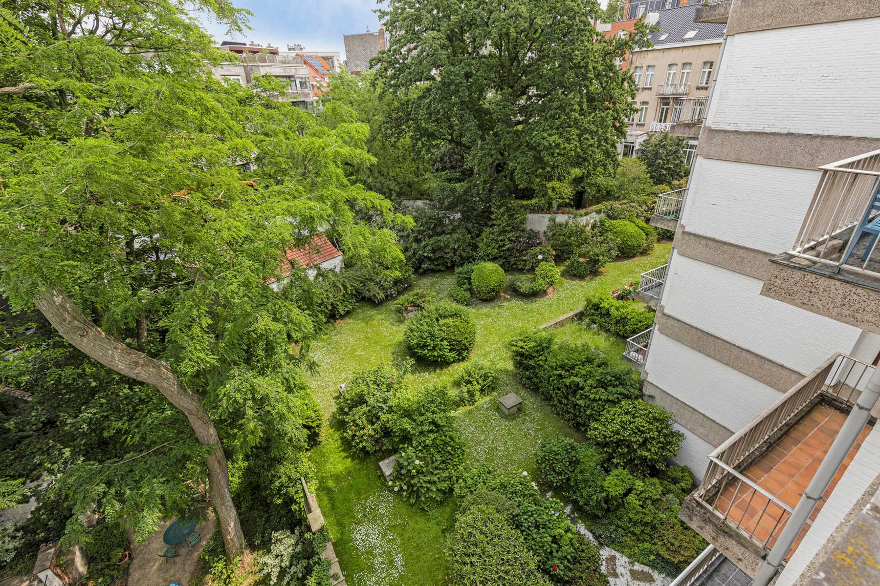 2 slpk appartement met terras & staanplaats in Solbosch foto 21