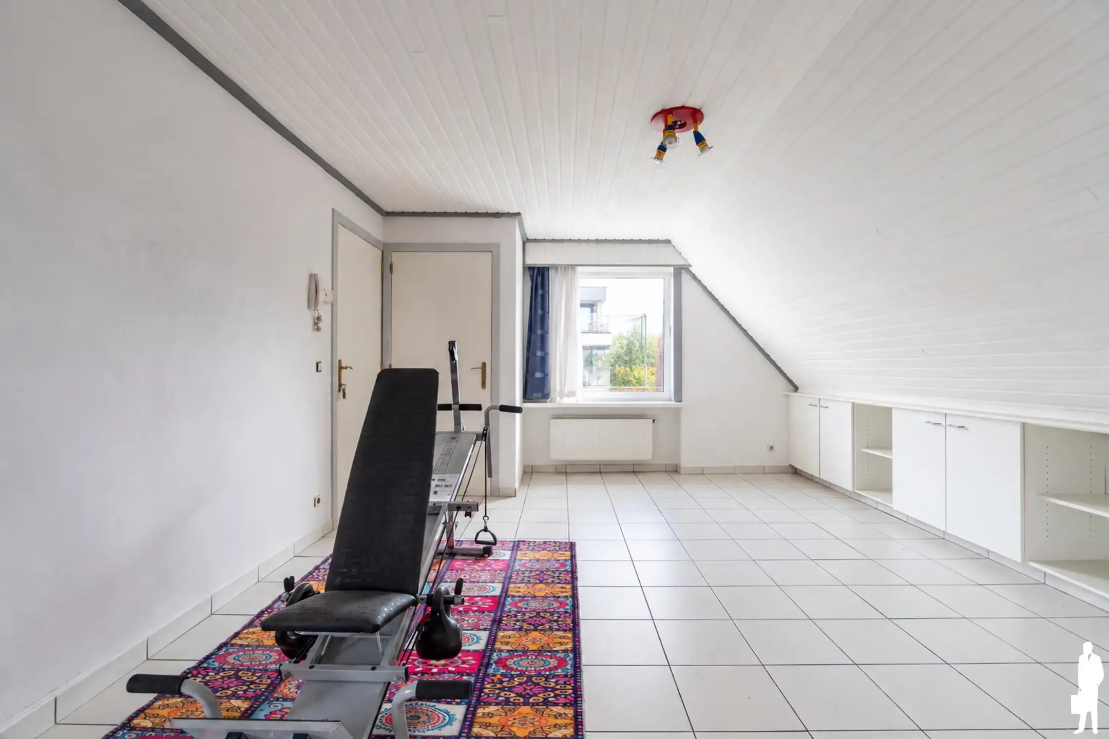 Verhuurd dakappartement met 2 slaapkamers en leuk terras  foto 5