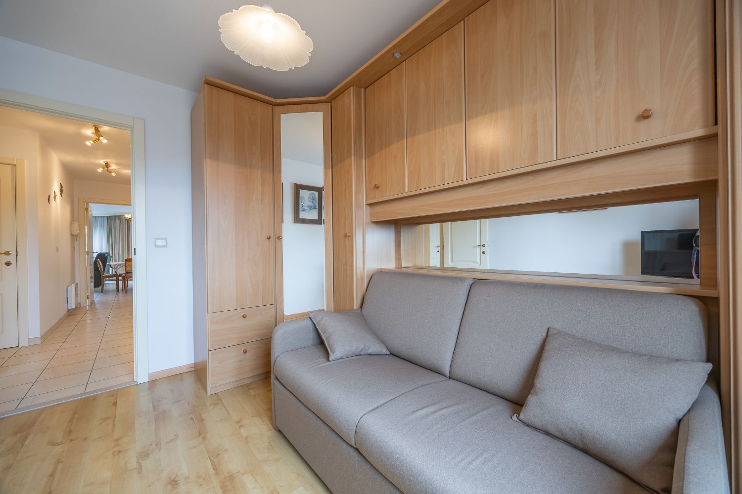 Instapklaar 2 slaapkamer appartement in het centrum foto 21