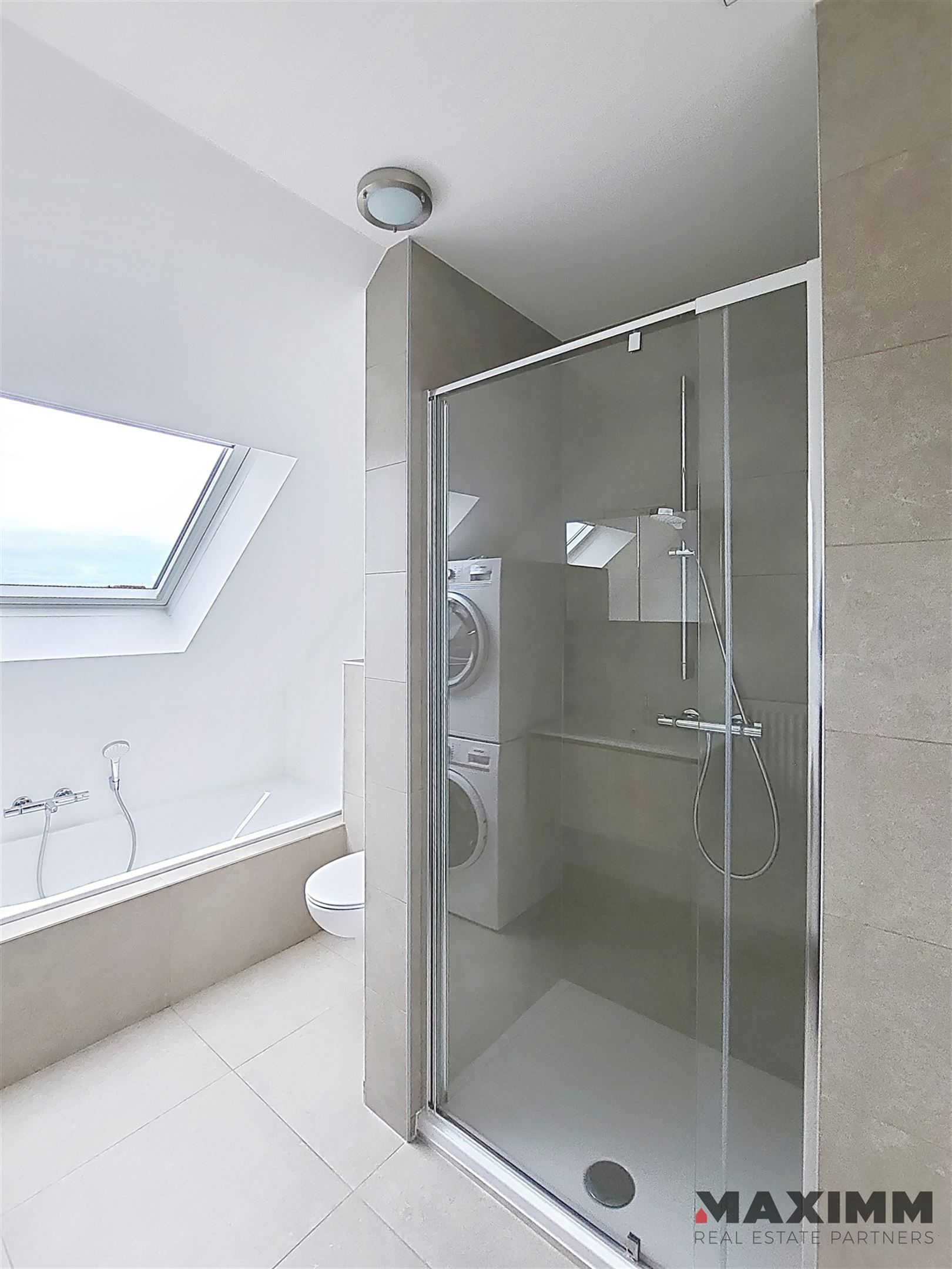 Rustig gelegen goed onderhouden 1 slk appartement  foto 8