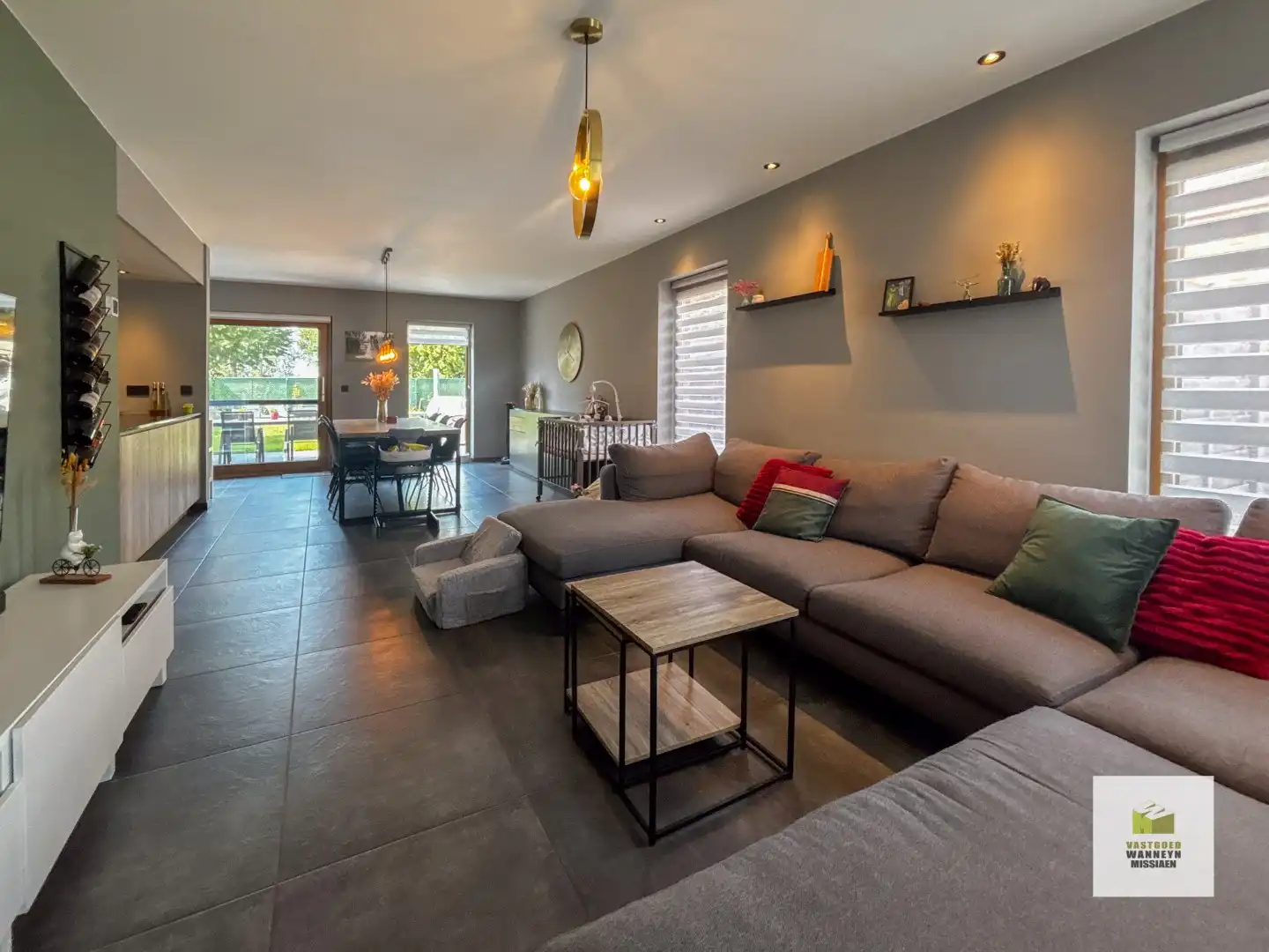 Recente energiezuinige woning met 3 slpk in doodlopende woonwijk te Beernem foto 2