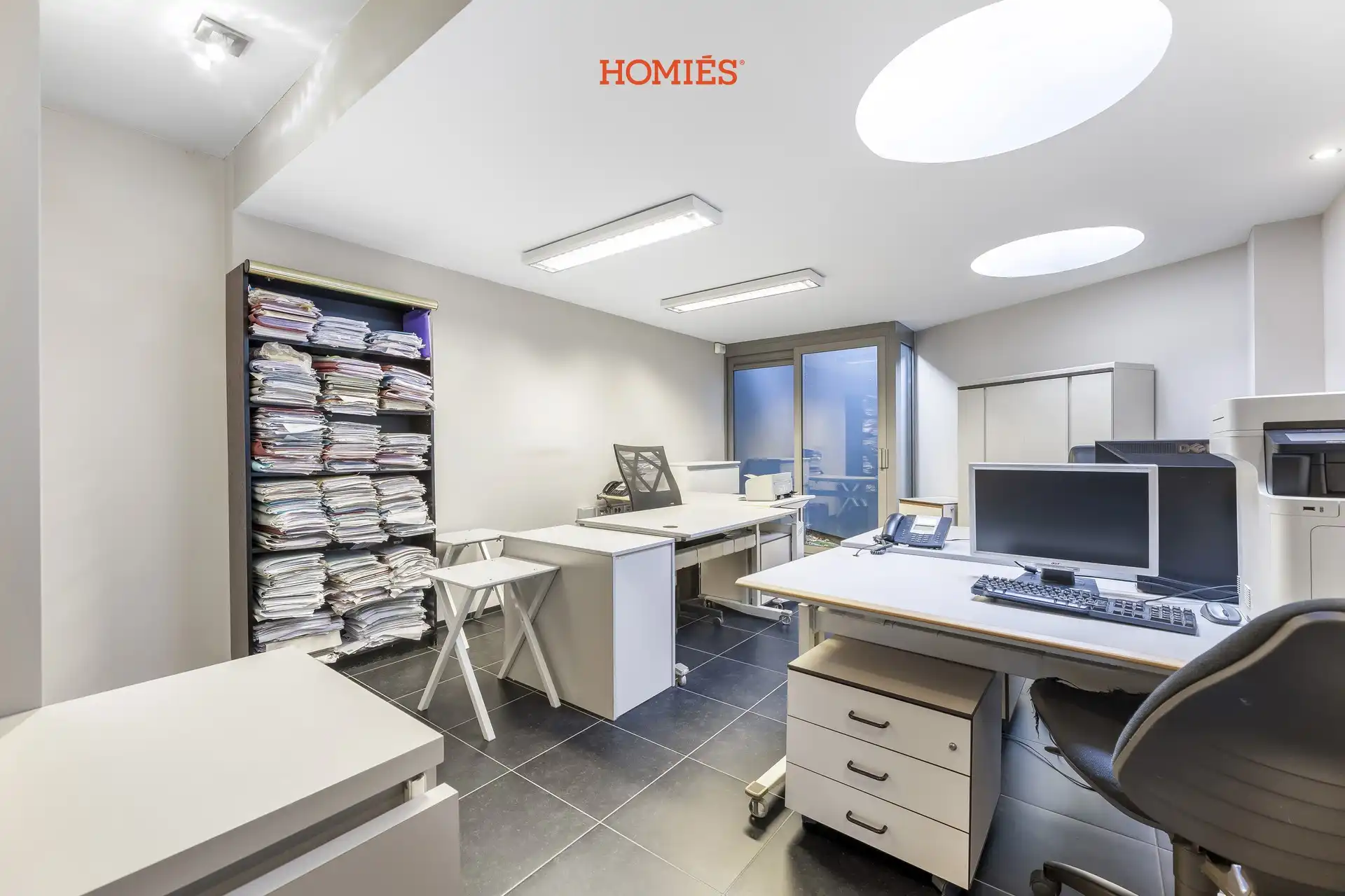 Opbrengsteigendom: Ruim kantoor + duplexappartement foto 4