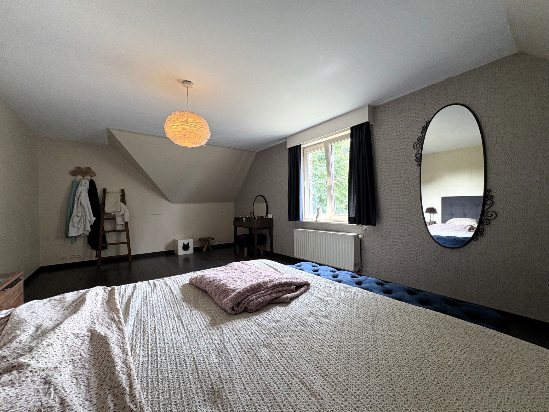 Rustig gelegen, alleenstaande woning met prachtige tuin foto 15