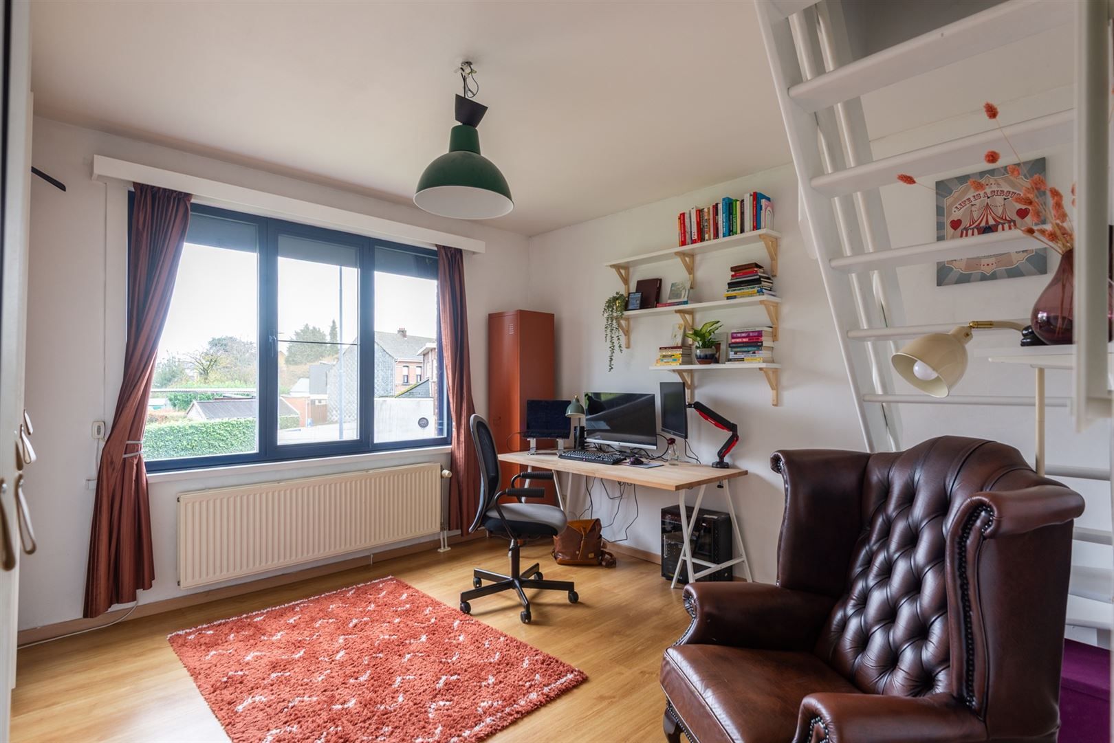 Charmante woning met zonnige tuin in hartje Kontich foto 10