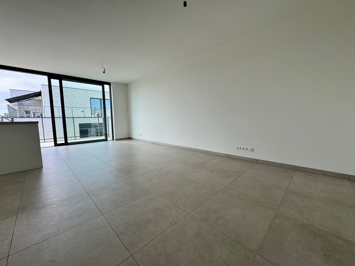 Nieuwbouwappartement met autostandplaats te Izegem  foto 6