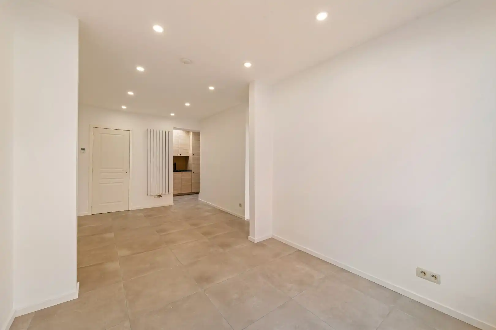 Rijwoning met 2 slaapkamers en ruime zolder in Menen foto 3