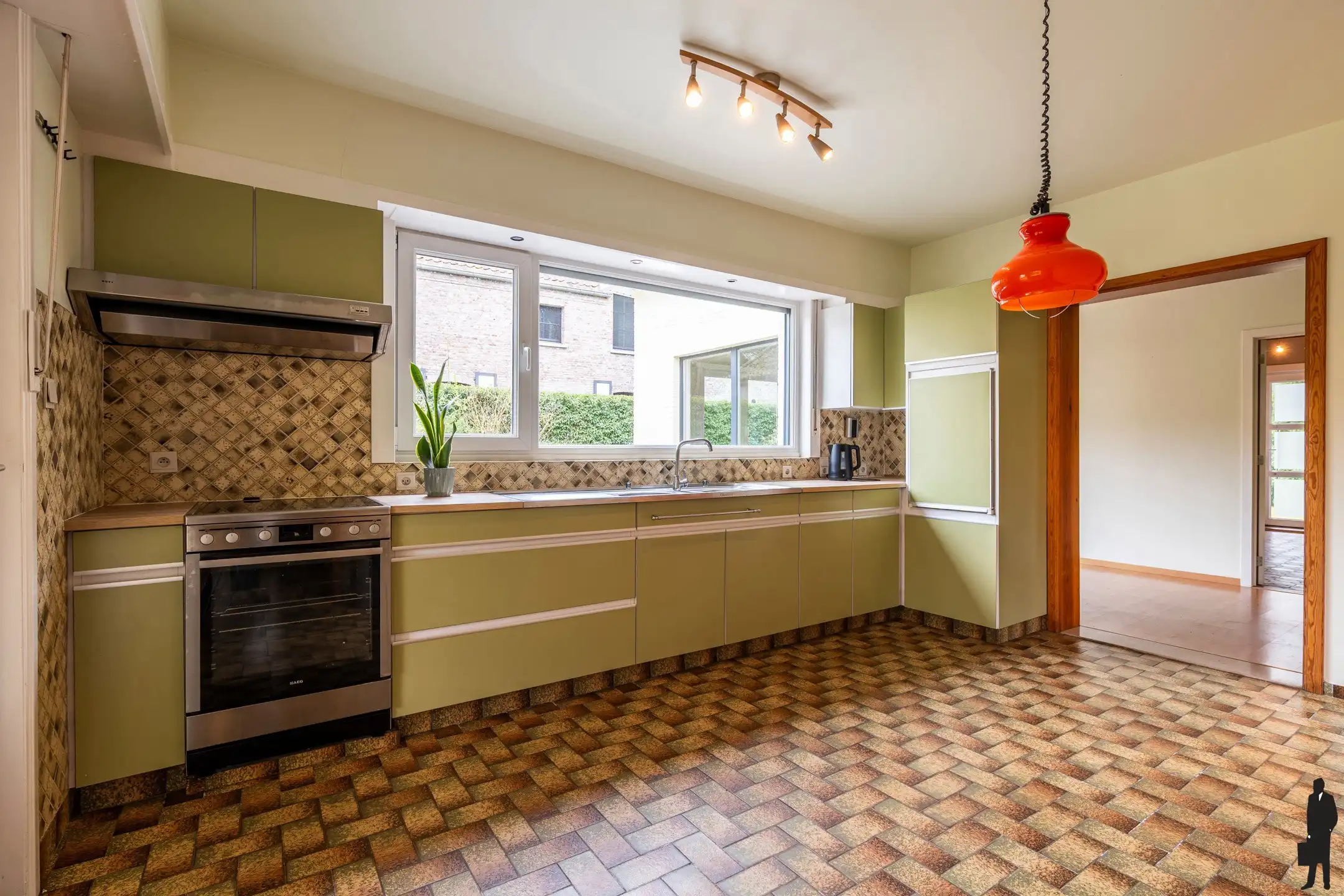 Gelijkvloerse woning met bijgebouw te Sint-Job-in-'t-Goor foto 6