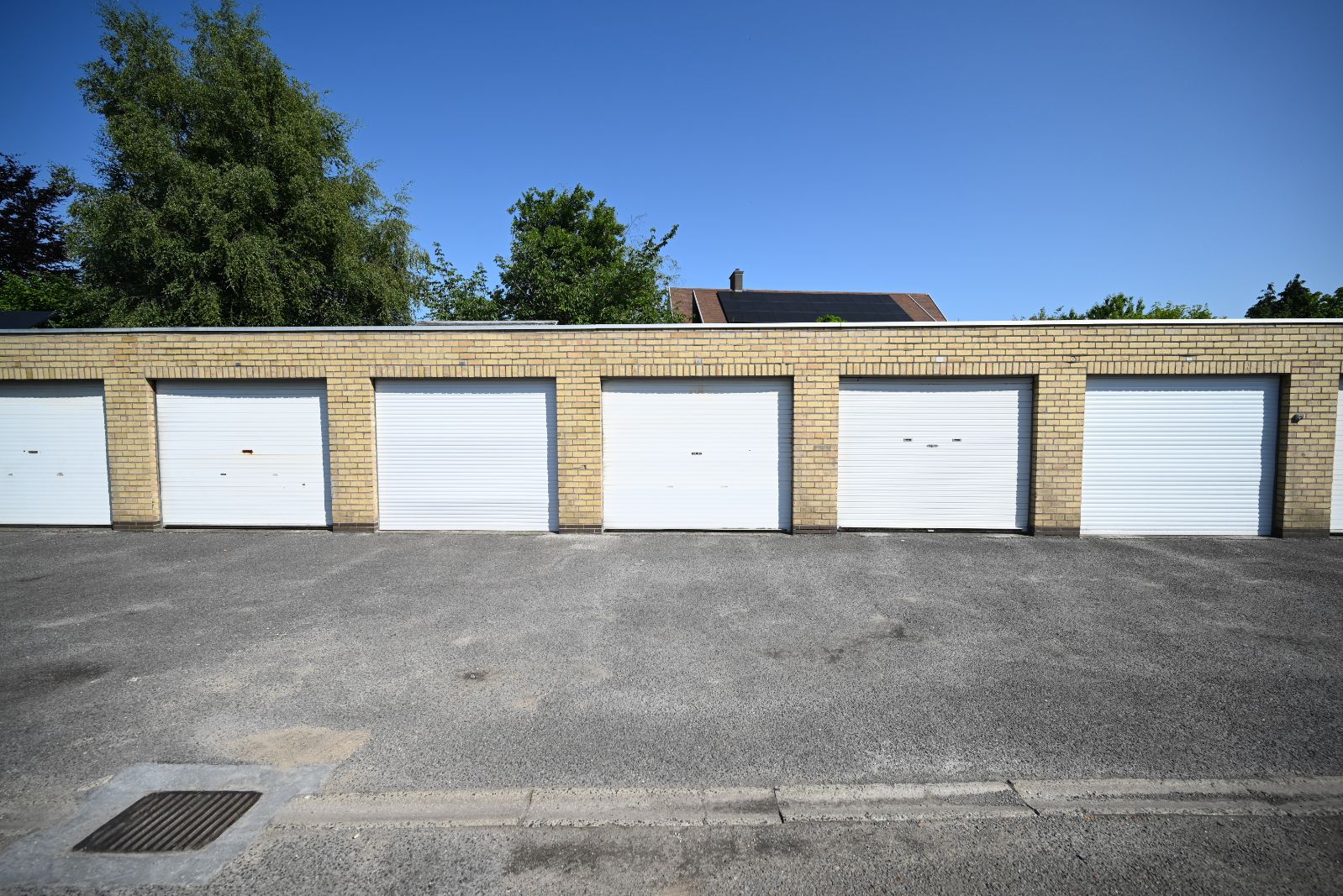 Gelijkvloers appartement nabij het bruisende centrum van Roeselare foto 9