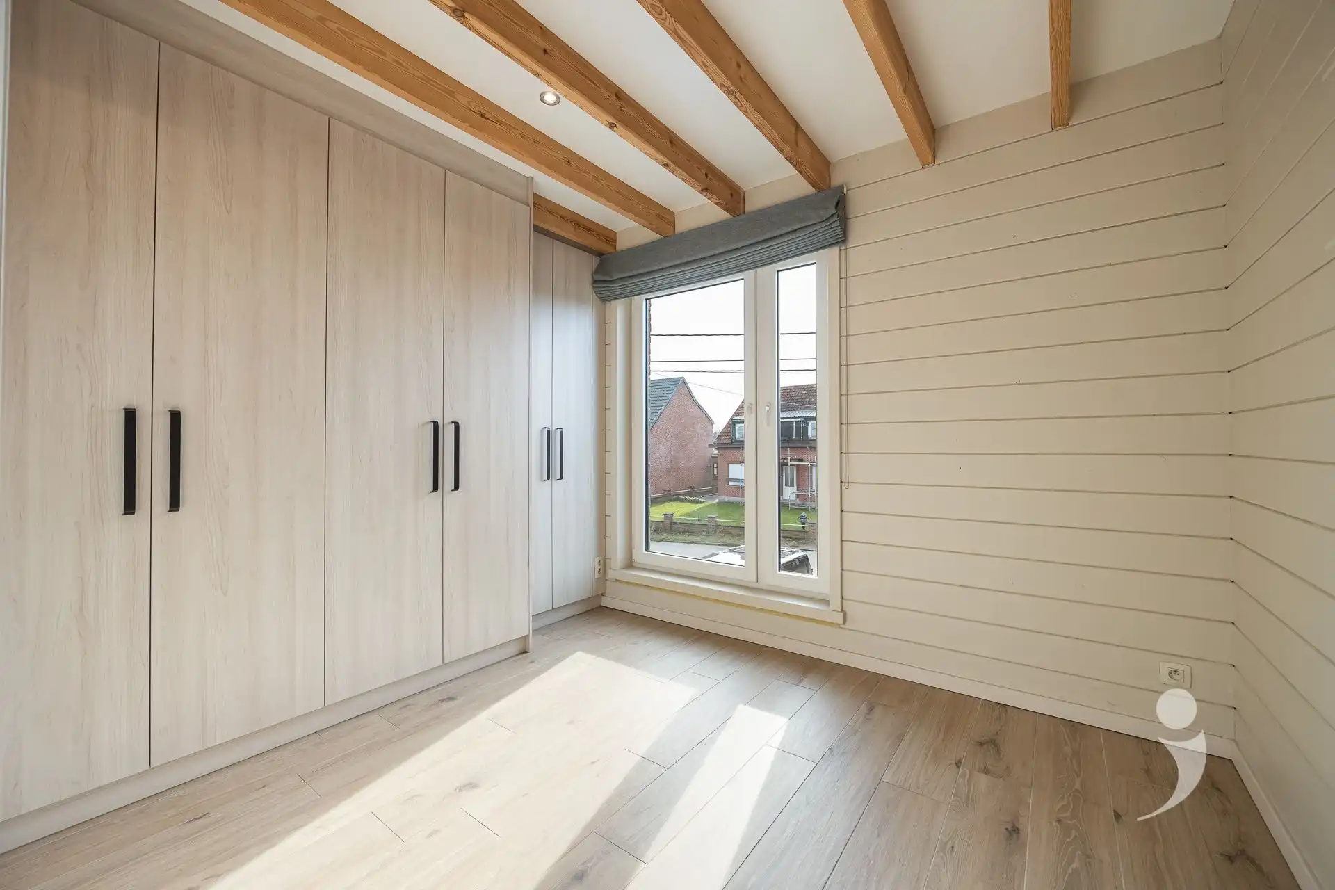 Knappe gezinswoning op een toplocatie!  foto 23