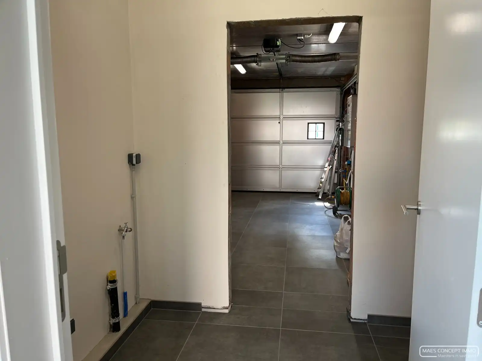 Nieuwbouwwoning met garage en zonnepanelen te huur in Anzegem foto 11