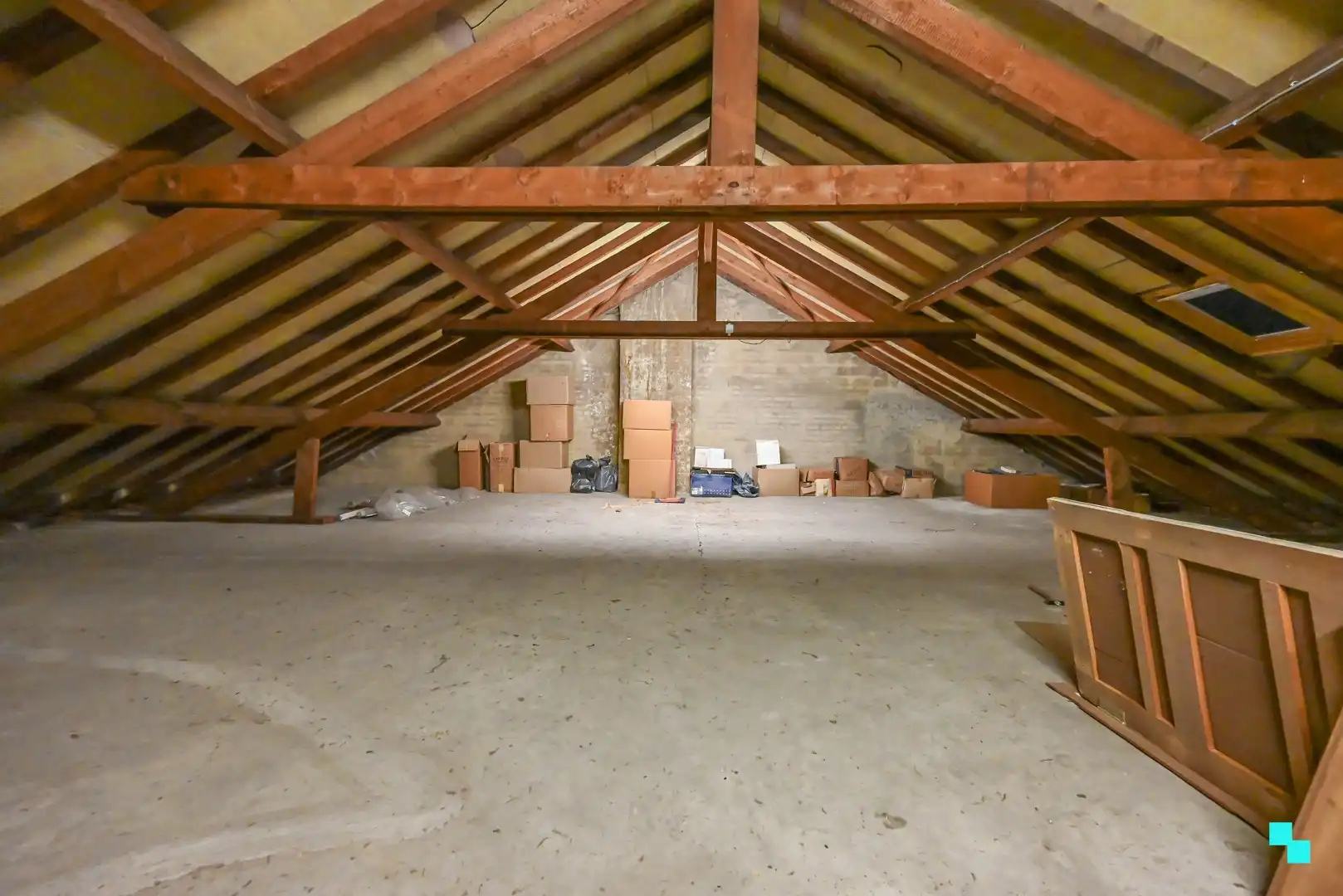 Karaktervolle woning met riante woonoppervlakte (267 m²) en tuin in Emelgem foto 30