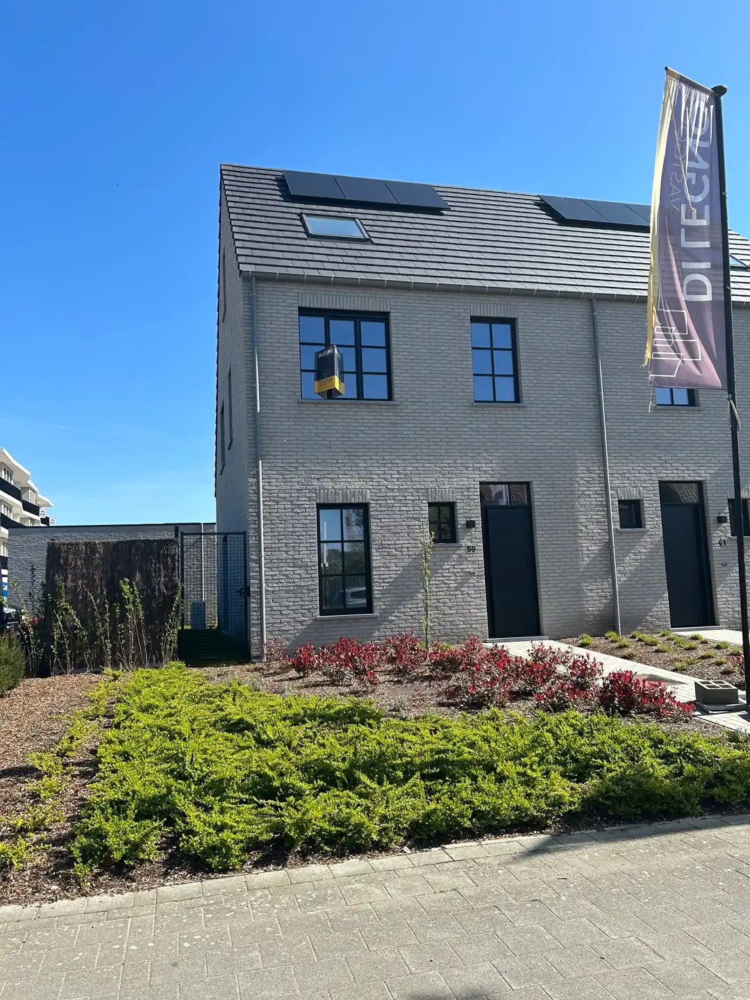 Ruime energiezuinige nieuwbouwwoning met 5 slaapkamers foto 3