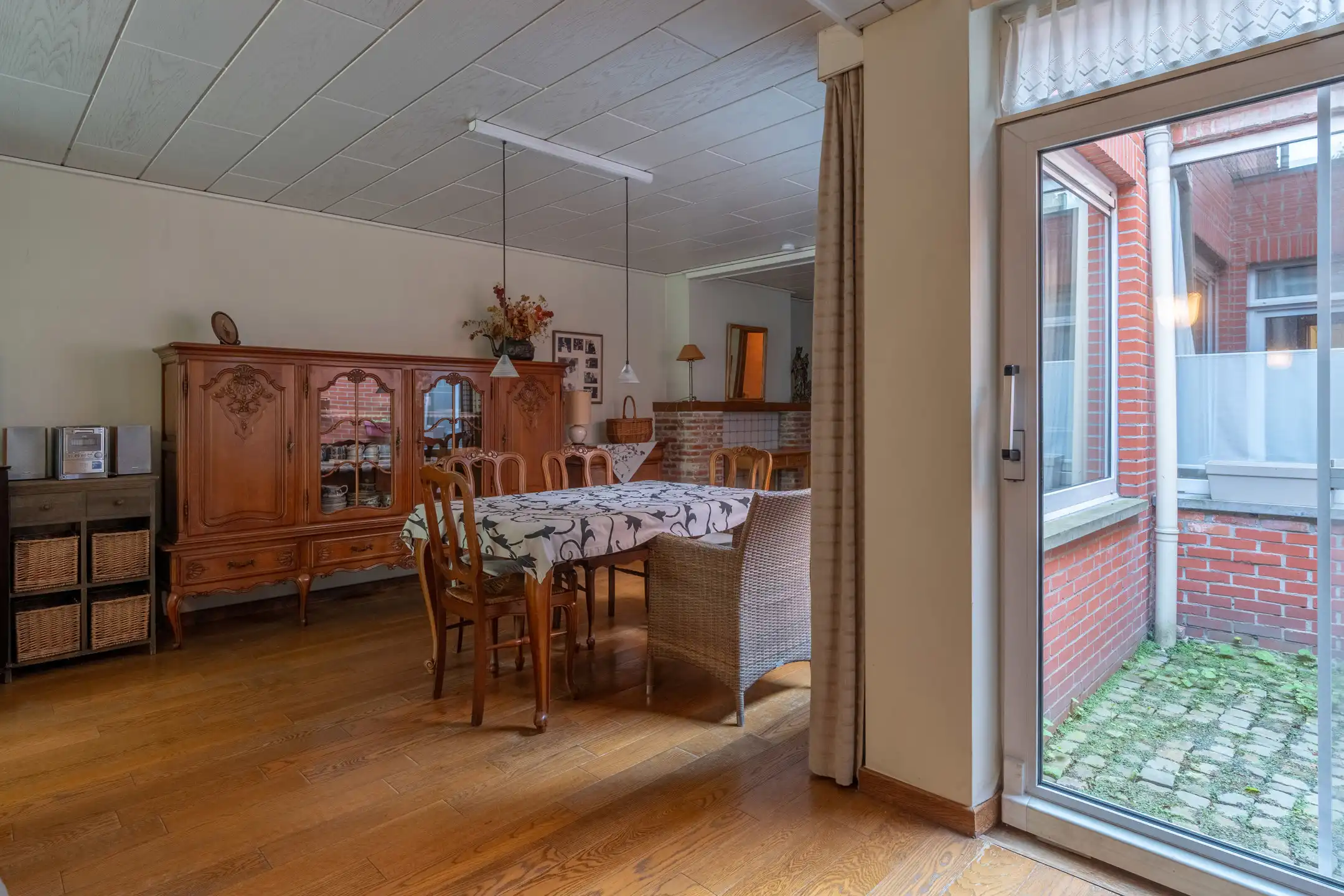 Charmante stadswoning met 2 wooneenheden, garage en tuin foto 9