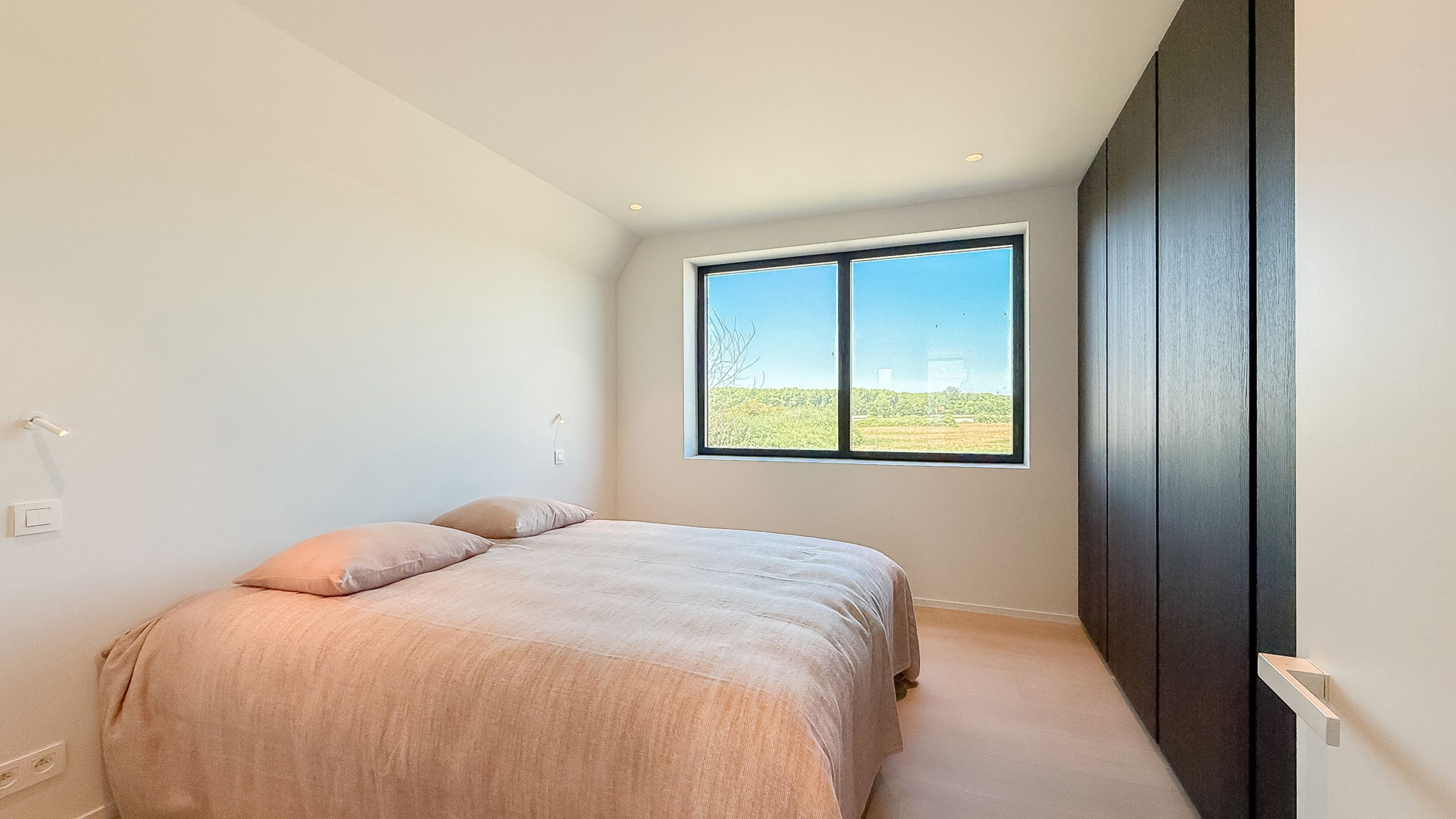 Nieuwbouwvilla - panoramisch zicht over de polders! foto 17