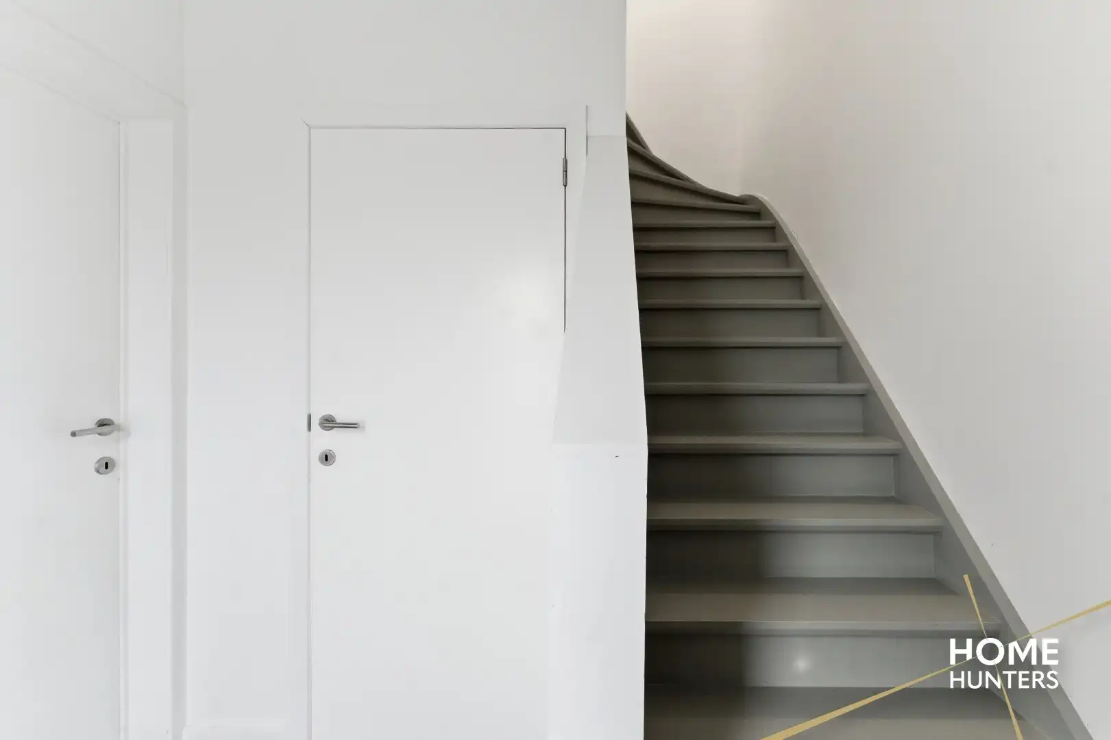 Instapklare woning met 3 slaapkamers op gunstige ligging te Ieper! foto 11