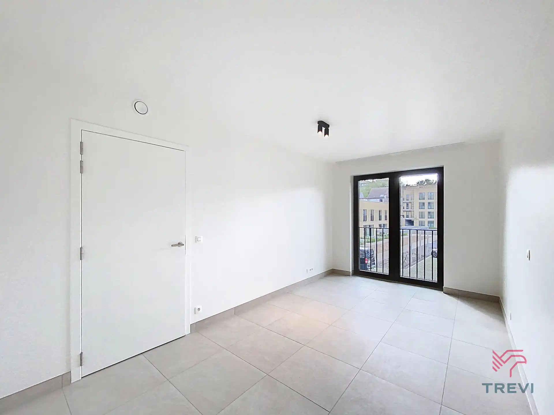 Nieuw appartement met 2 slaapkamers in een ideale omgeving foto 10