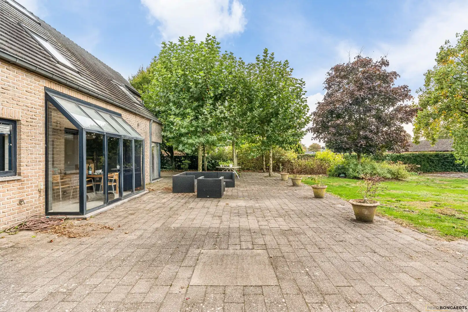 Ruime gezinswoning met 3 slaapkamers foto 27