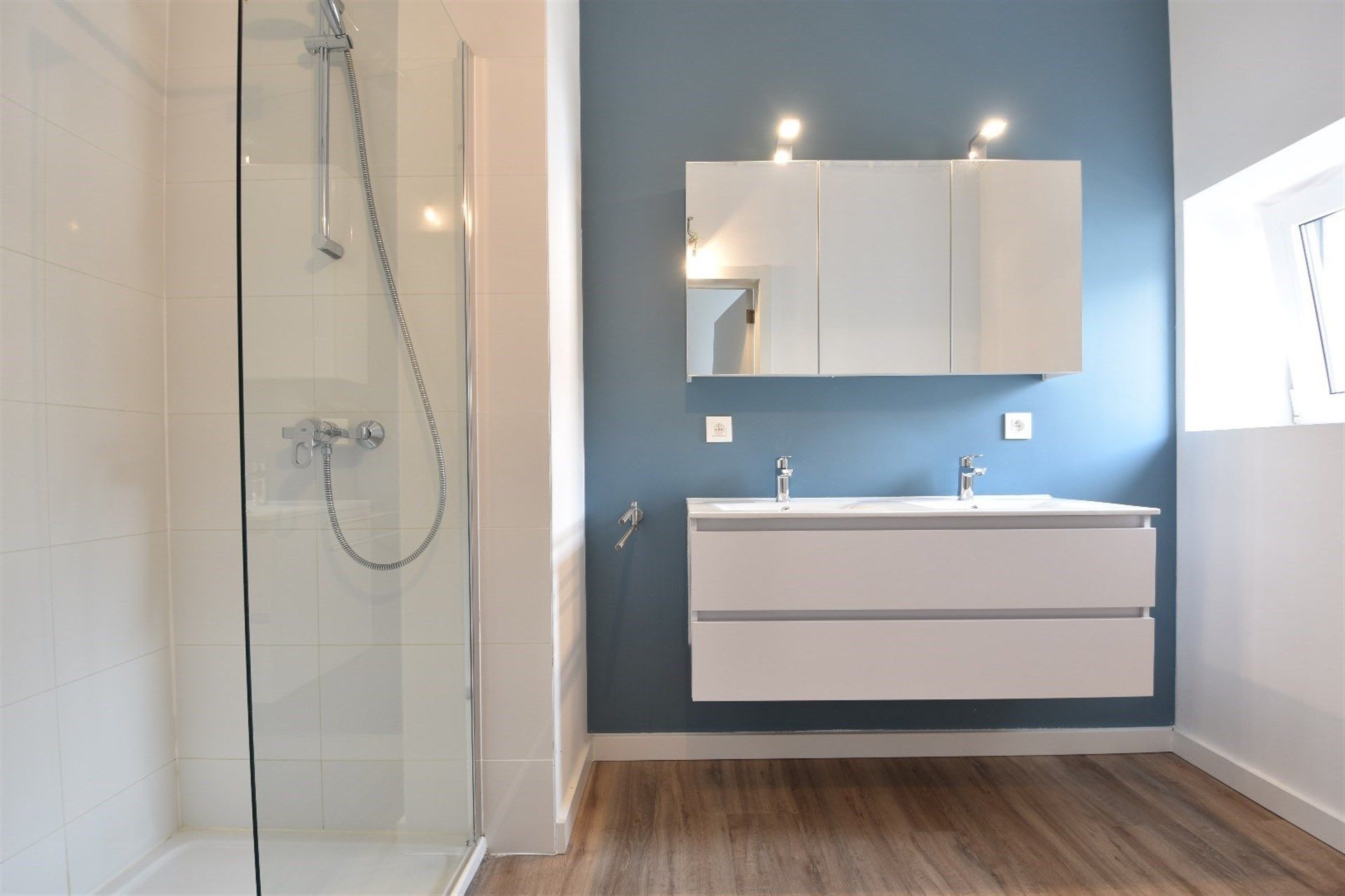 Prachtige loft vlakbij het centrum van Hamme foto 11