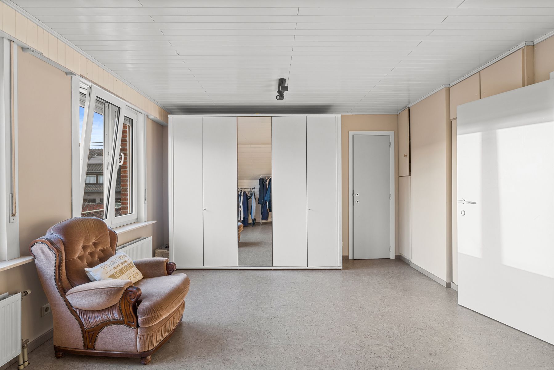 Ruime open bebouwing met 3 slpk op 1.300 m² te Nazareth! foto 16