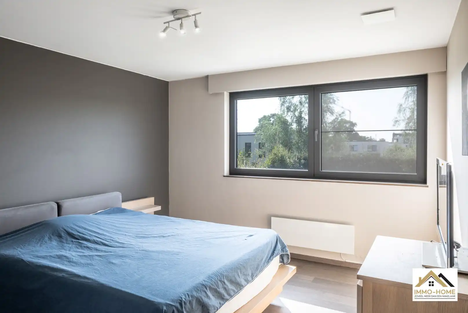 Knappe recente vrijstaande woning in centrum Lochristi!  foto 18