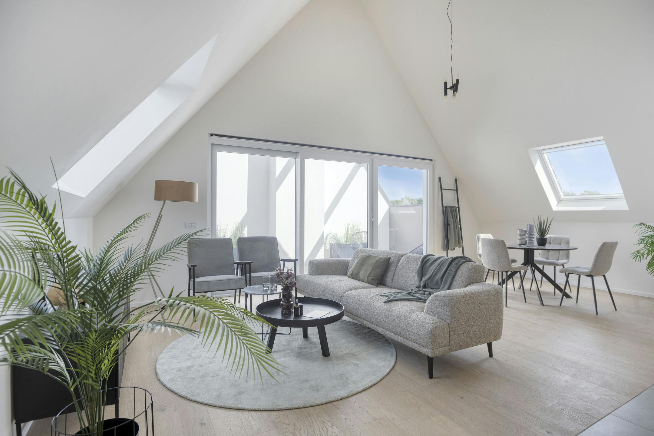 Appartement met 3 slaapkamers te koop in Veurne foto {{pictureIndex}}