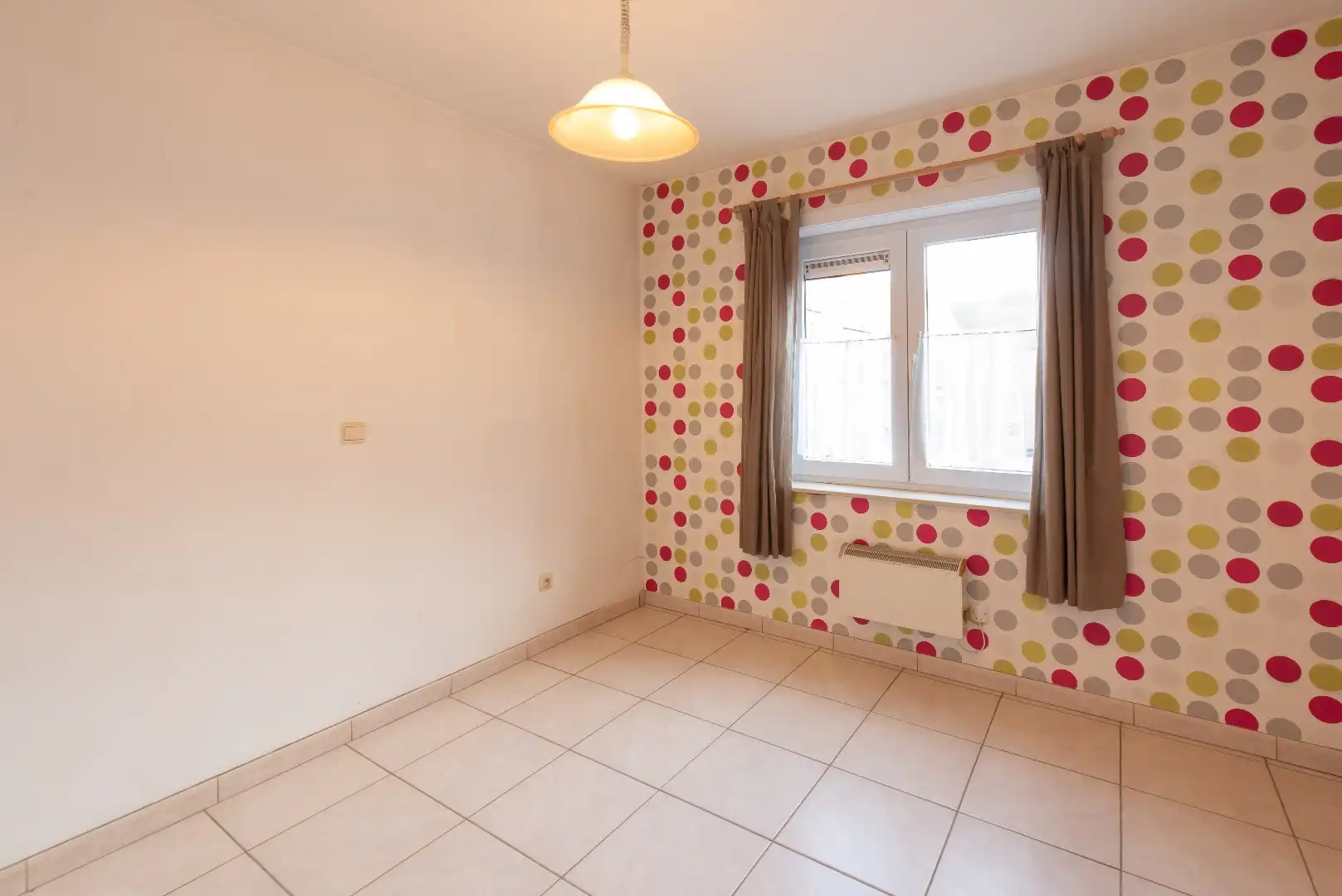 Centraal gelegen, ruim 2 slaapkamerappartement op wandelafstand van de Zeedijk. foto 20