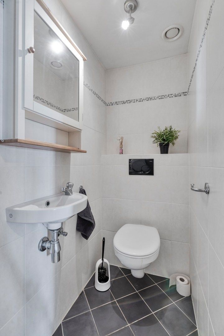 Bemeubeld appartement in hartje Oostende foto 14