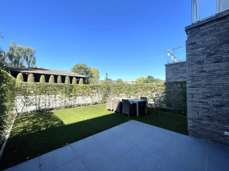 Instapklaar appartement/kantoor/praktijk met tuin en terrassen nabij Technologiepark foto 17