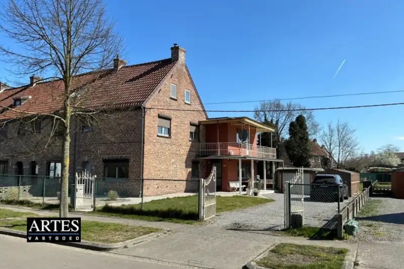 Hoofdfoto van de publicatie: Woning met kangoeroewoning