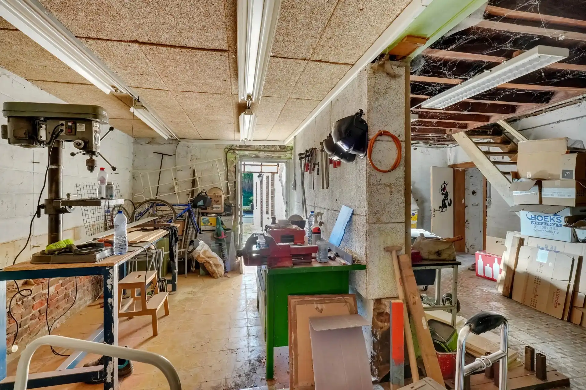 Renovatieproject met rustige ligging foto 10
