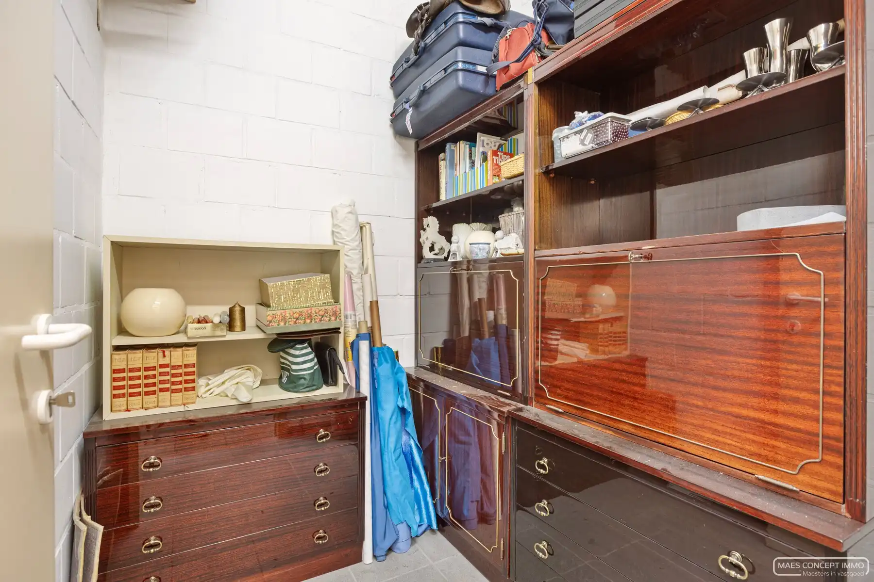 Op te frissen appartement met 2 slaapkamers & 2 ruime terrassen in het hart van Roeselare foto 18