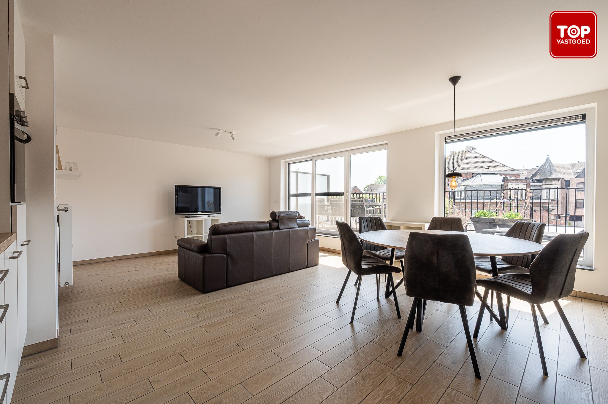 Instapklaar energiezuinig appartement met 2 slaapkamers en zonneterras foto 3