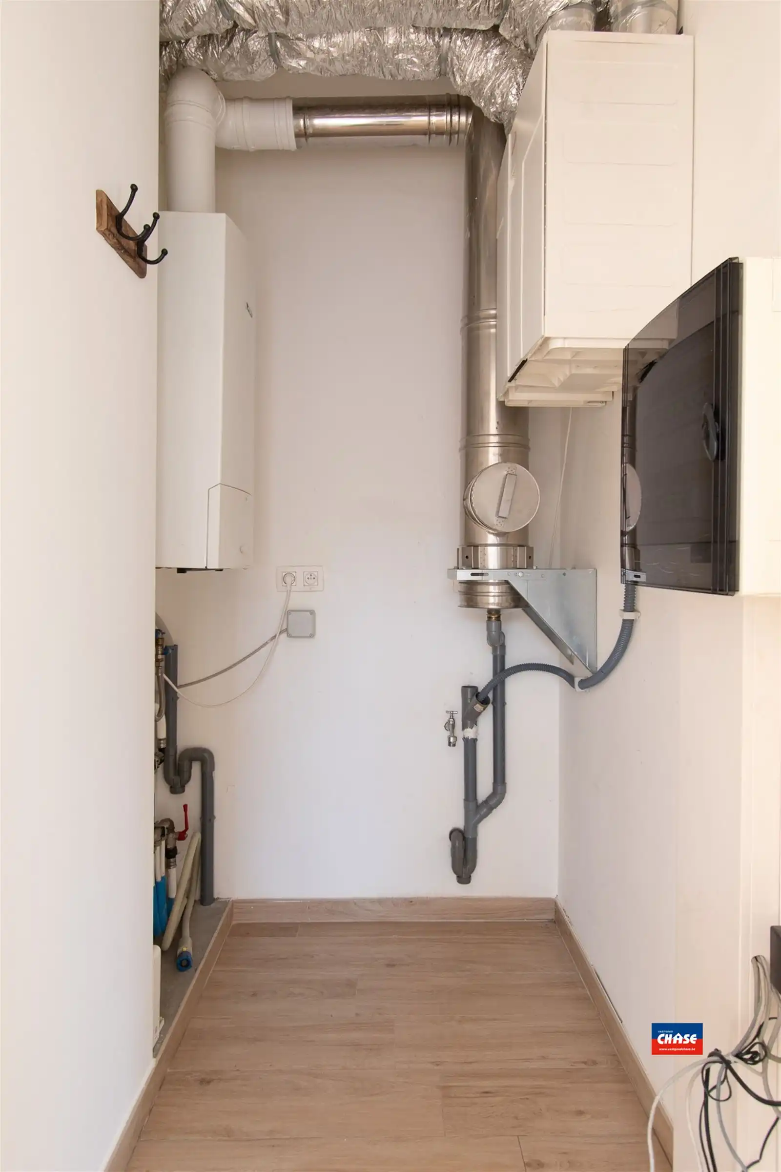 Recent appartement met terras  foto 11