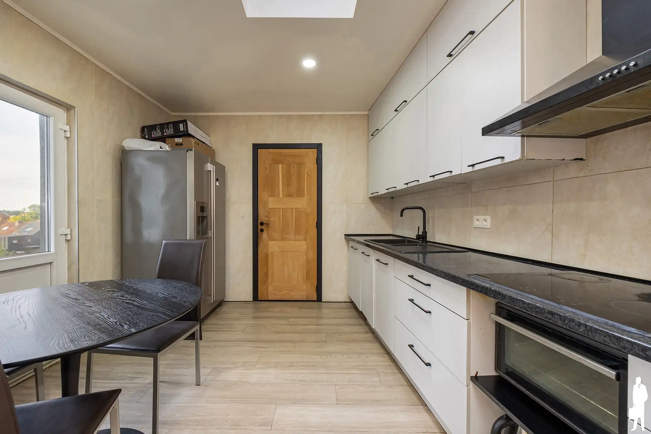 Gerenoveerde woning met garage & zonnige tuin in Steendorp foto 4