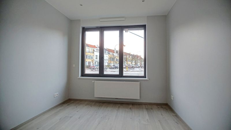 subliem gelijkvloers appartement in Blankenberge foto 16