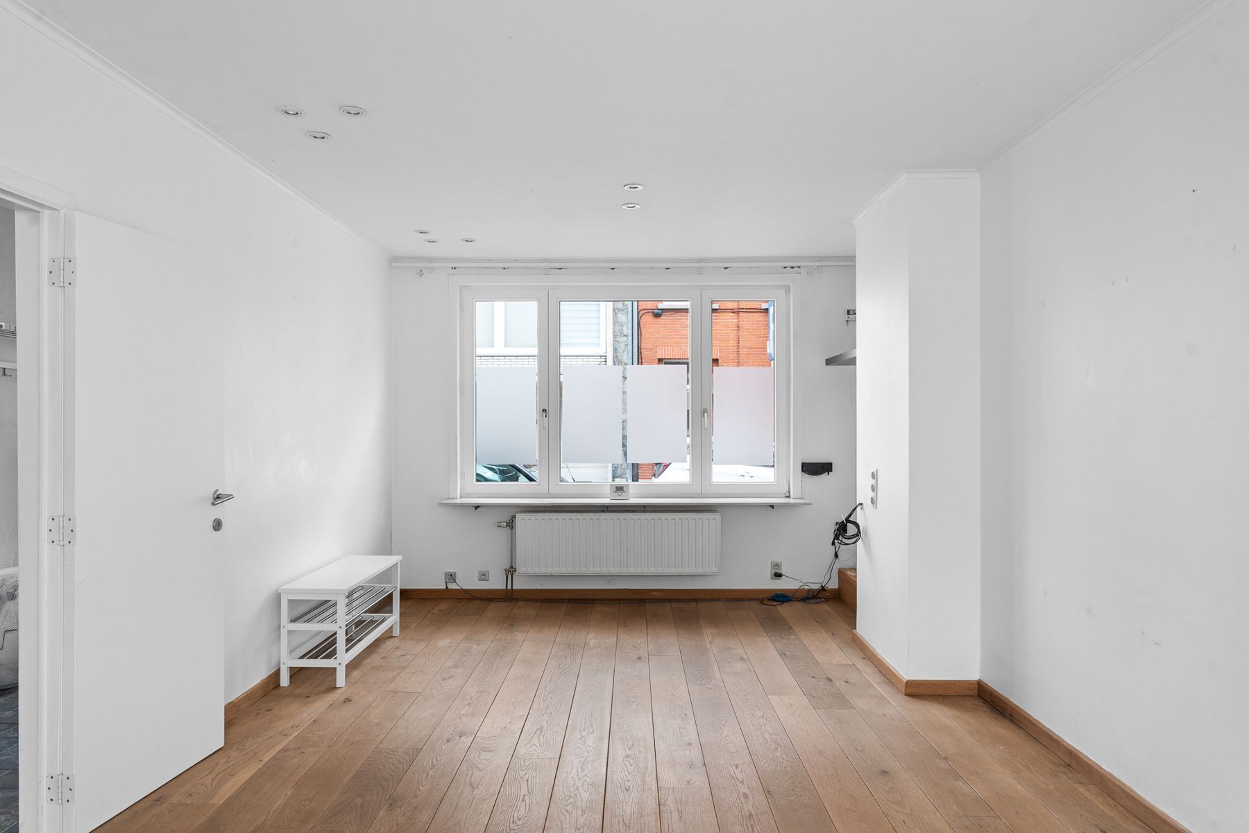 AUTHENTIEKE  2 SLPK INTERBELLUMWONING MET ZONGERICHT TERRAS foto 6