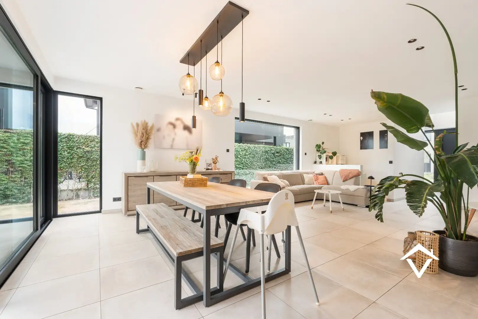 Exclusieve, energiezuinige villa met 247 m² bewoonbare oppervlakte, volledig onderkelderd en gelegen in een rustige doodlopende straat foto 8