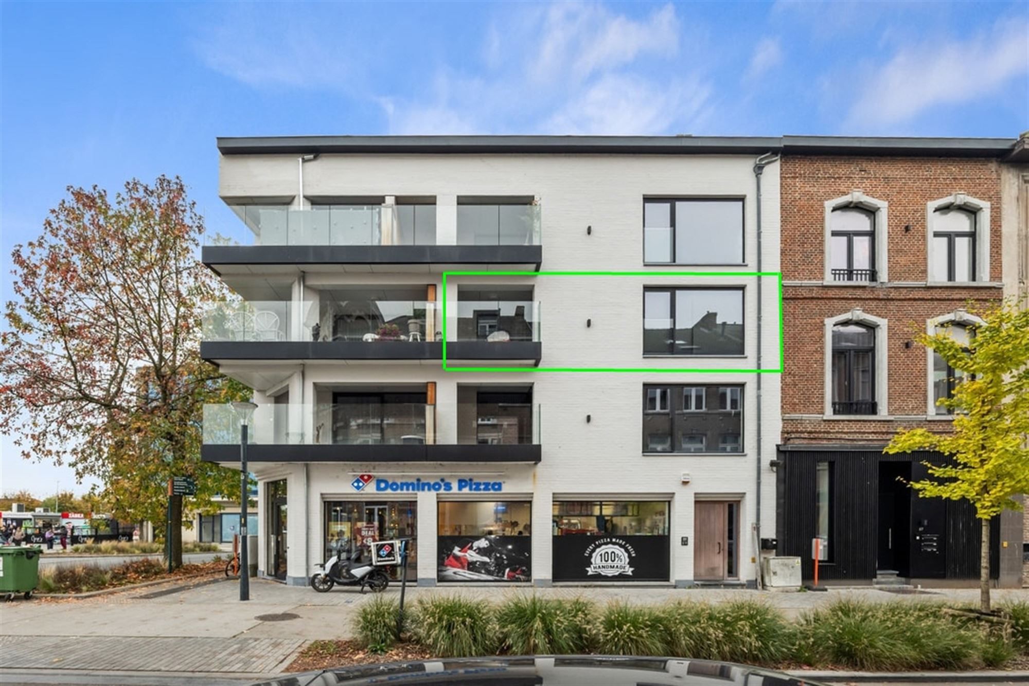 NIEUWBOUW APPARTEMENT MET 1 SLK EN TERRAS IN HARTJE SINT-TRUIDEN  foto {{pictureIndex}}