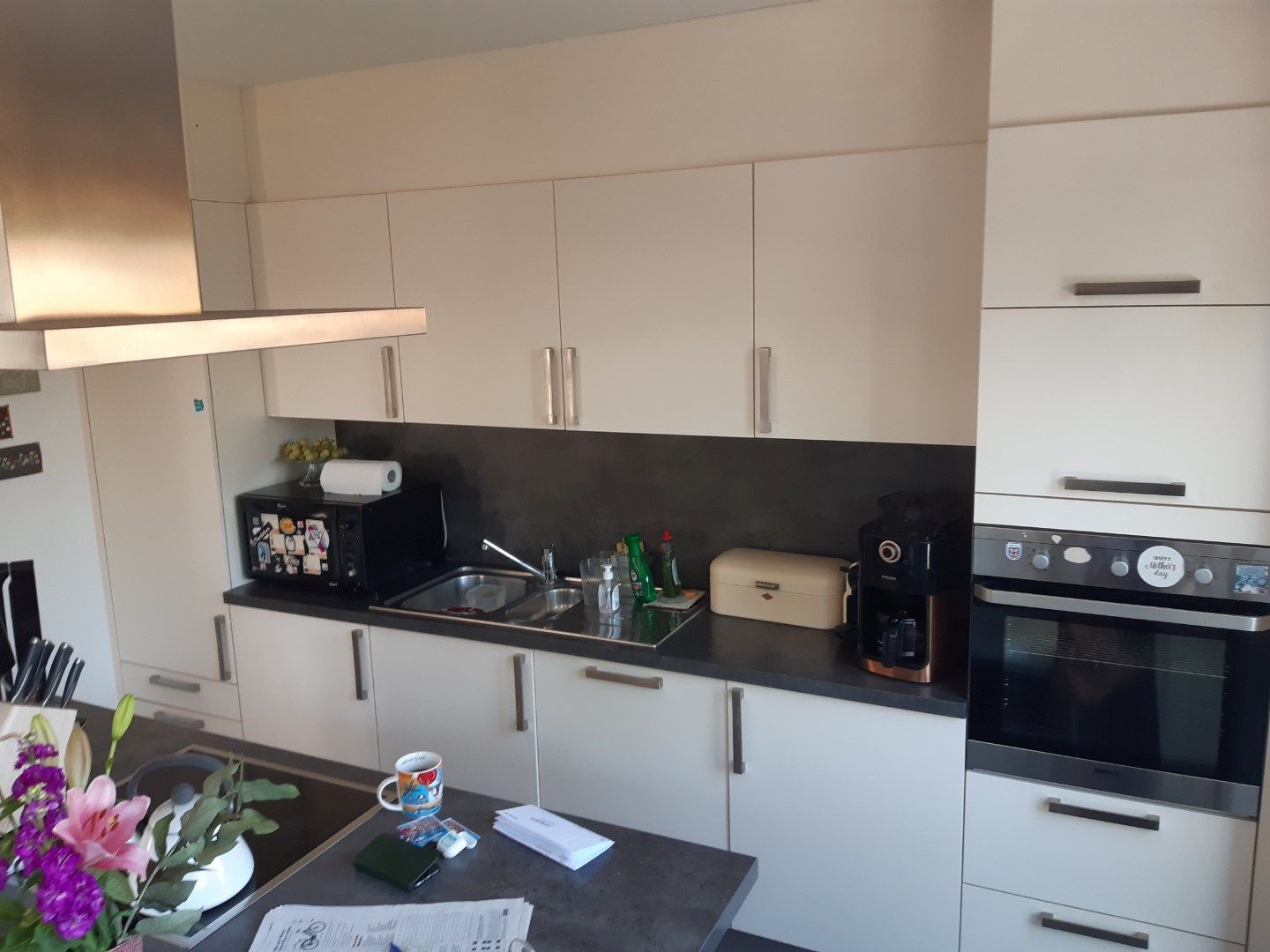 Rustig wonen (half open met garage). foto 7