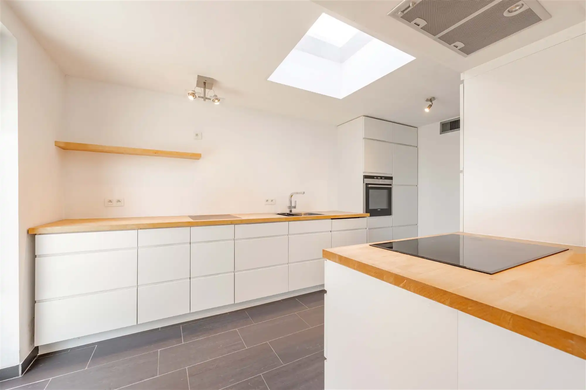 Woning met 3 slps, garage en tuin op 696 m² foto 7