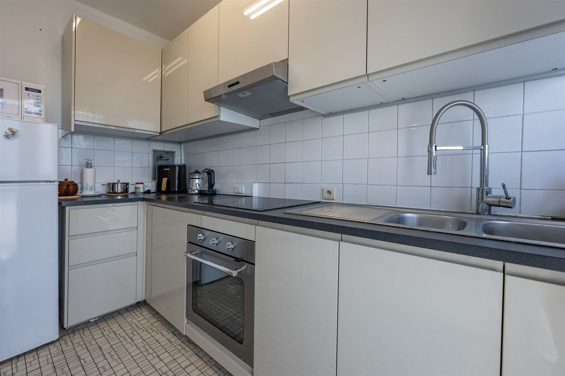 Appartement (hoogste verdieping - 2 SLK) met zonnig terras.  foto 6