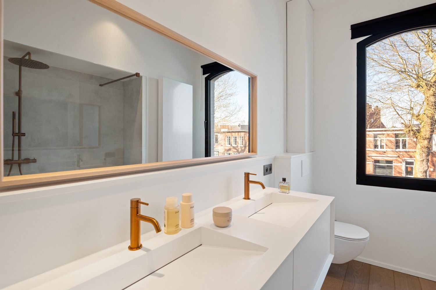 Prachtig gerenoveerde rijwoning te Lier foto 27
