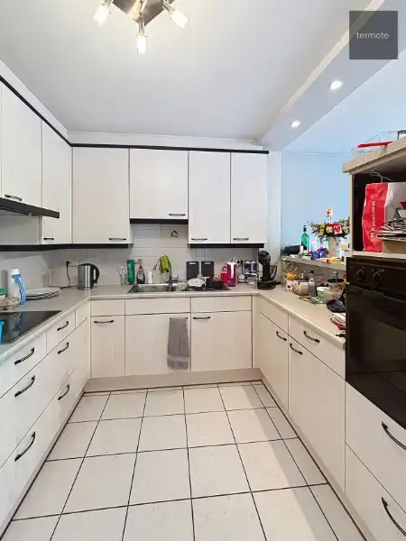 Appartement 2de verdiep foto 2