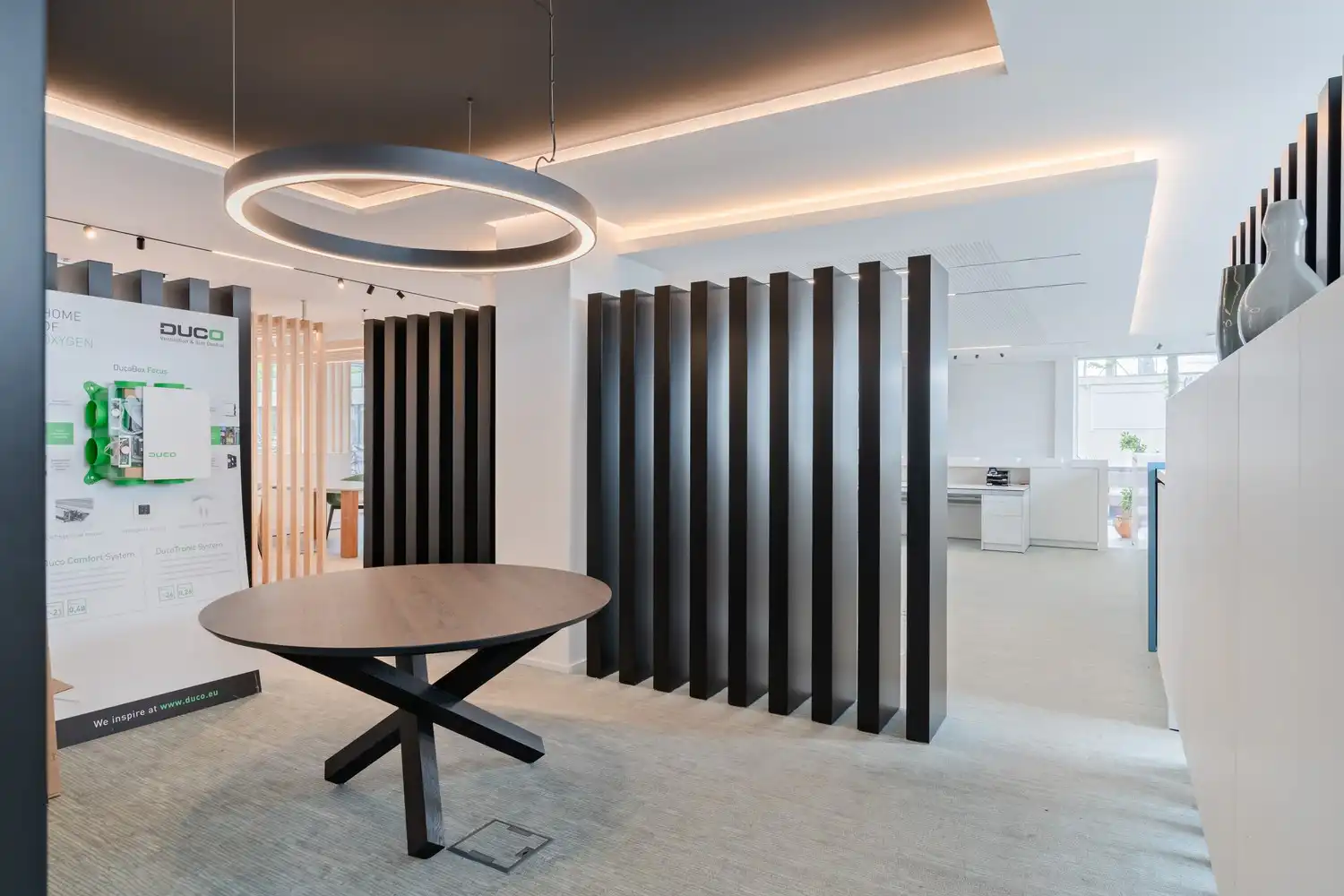 220m² kantoor/showroom foto 15